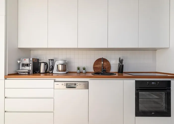 Bekina, Stylish Rooftop Pool