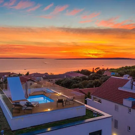 Bekina, Stylish Rooftop Pool * Mandre